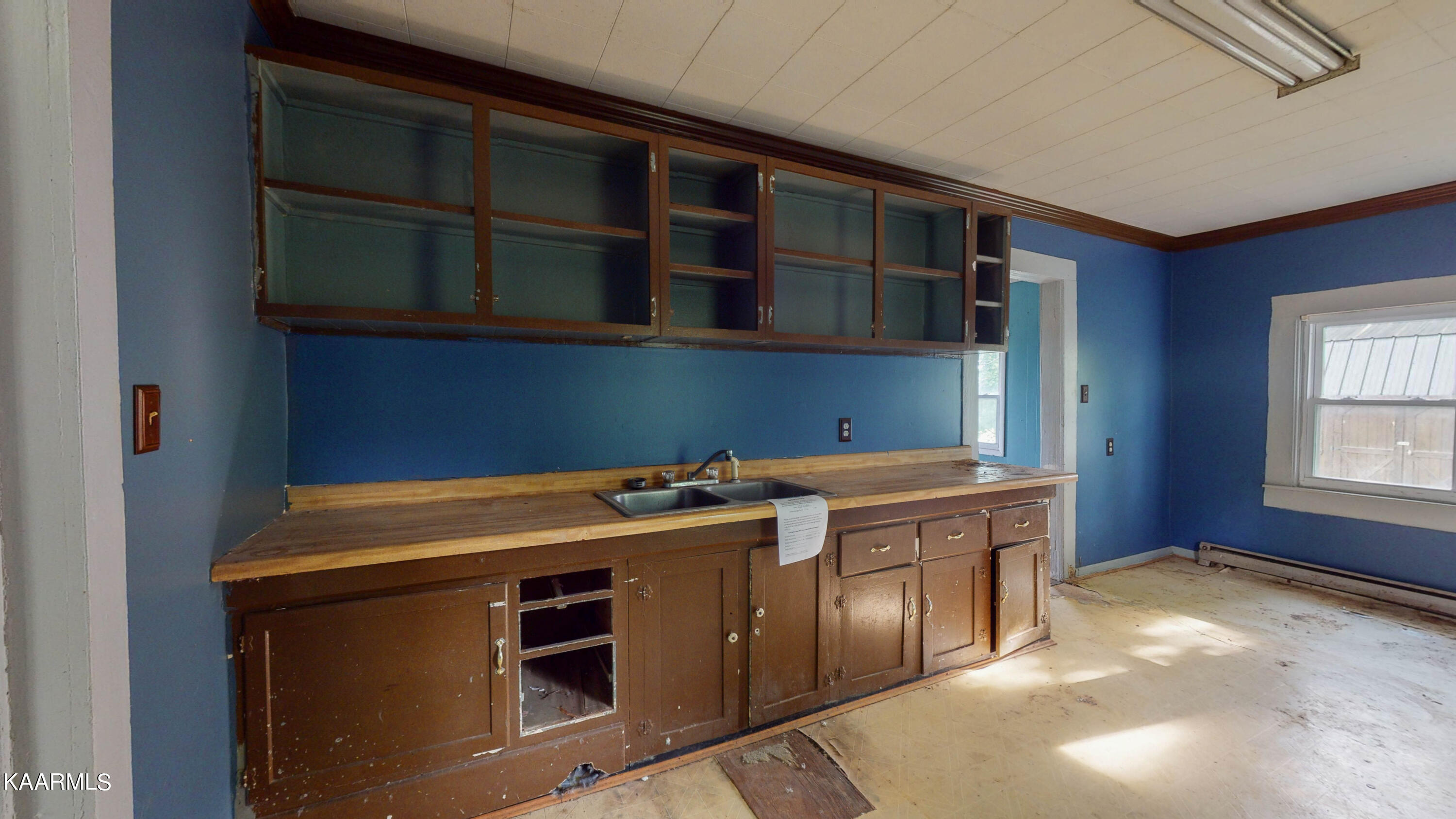 145 Robby Lane Harrogate, TN 37752 - Photo 12 of 17 145-Robby-Ln-05062022_171811