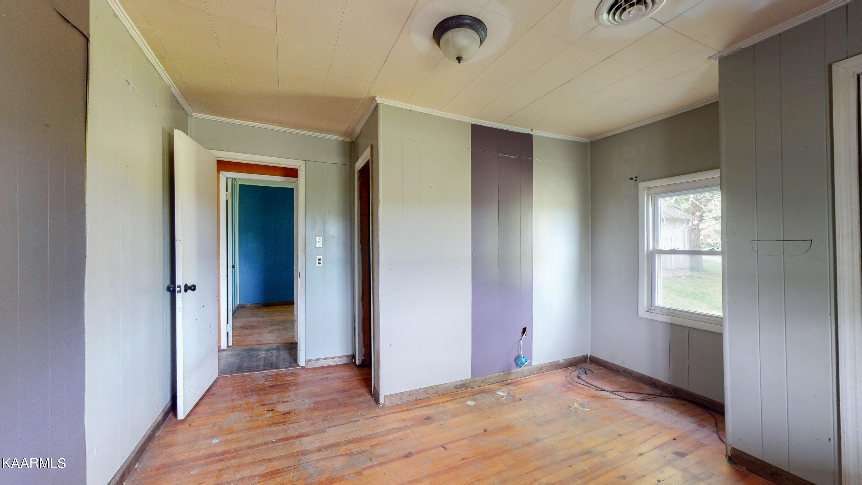145 Robby Lane Harrogate, TN 37752 - Photo 13 of 17 145-Robby-Ln-05062022_171913