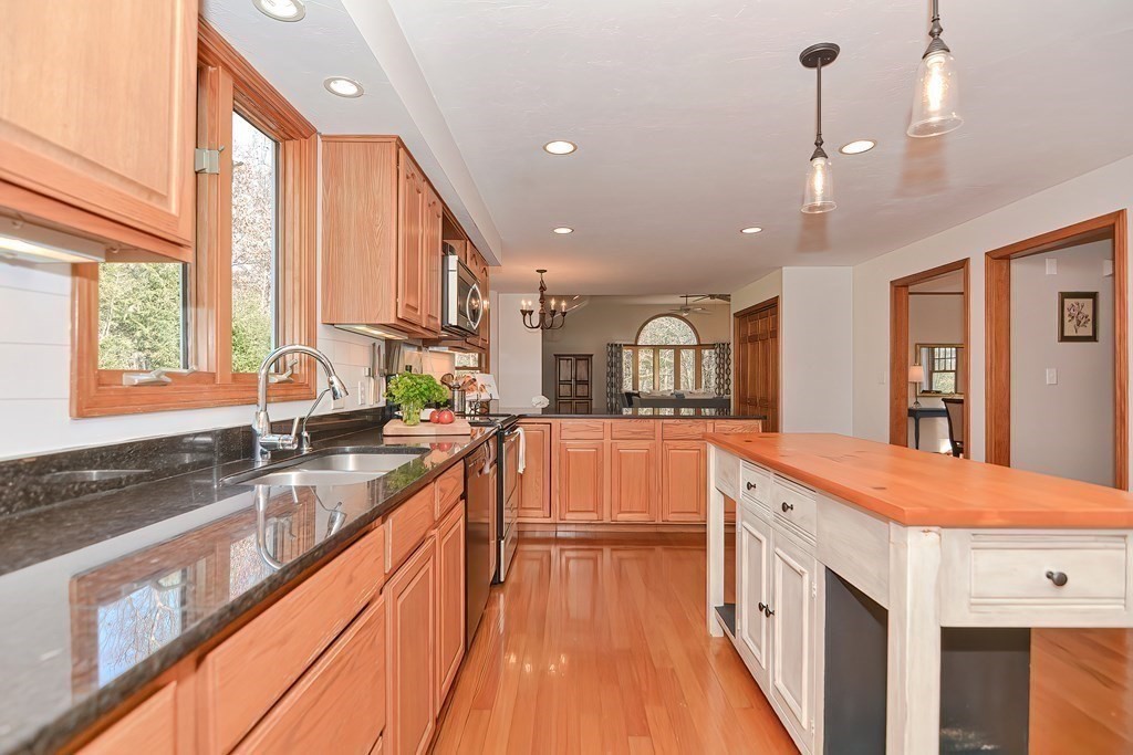 115 Chestnut Street Upton, MA 01568 - Photo 13 of 42 Gallery Image 13