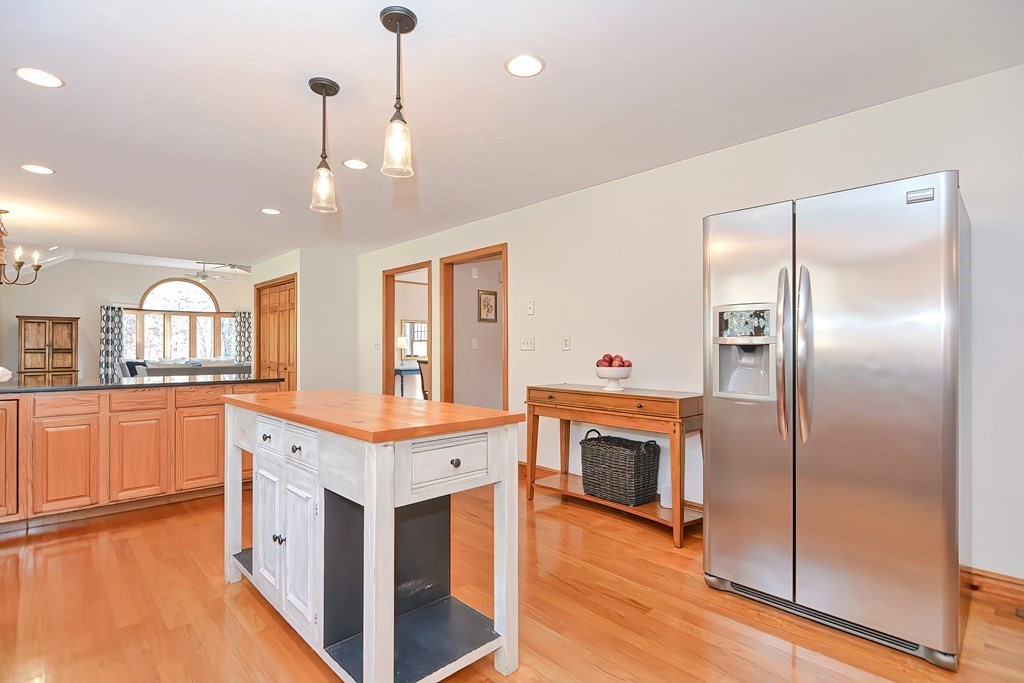 115 Chestnut Street Upton, MA 01568 - Photo 16 of 42 Gallery Image 16