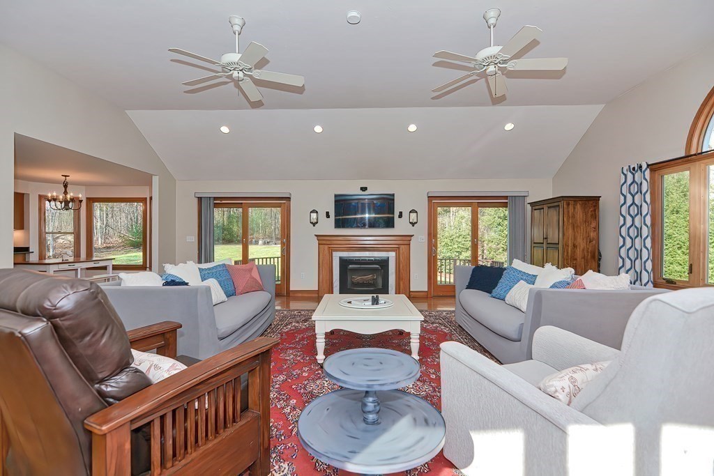 115 Chestnut Street Upton, MA 01568 - Photo 21 of 42 Gallery Image 21