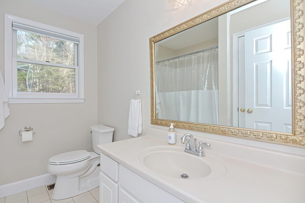 115 Chestnut Street Upton, MA 01568 - Photo 26 of 42 Gallery Image 26