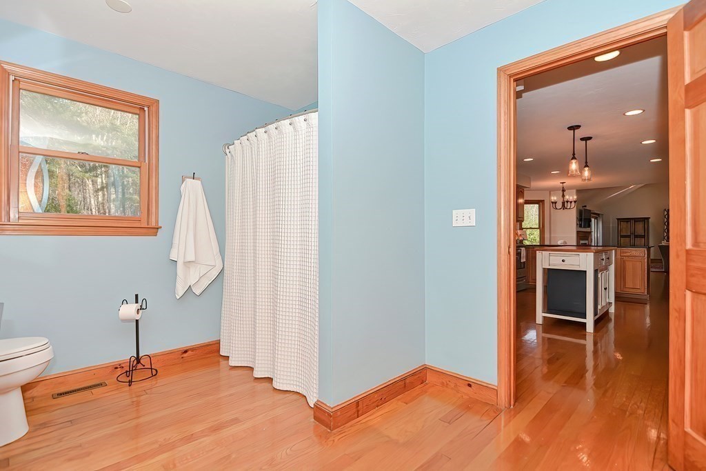 115 Chestnut Street Upton, MA 01568 - Photo 9 of 42 Gallery Image 9