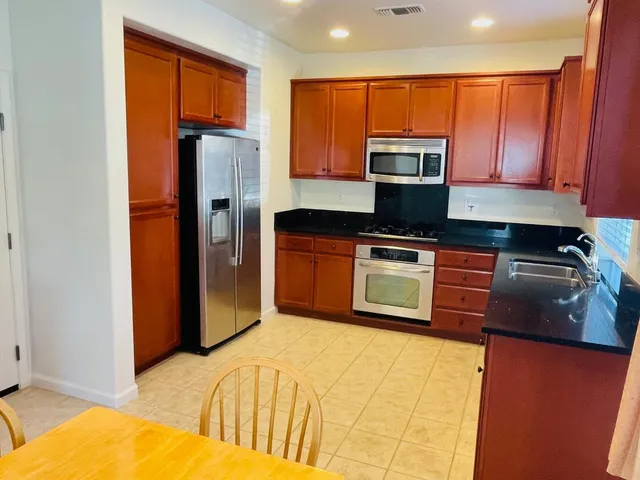 $649,000 | 1016 Sallie Lane, Tracy, CA 95376