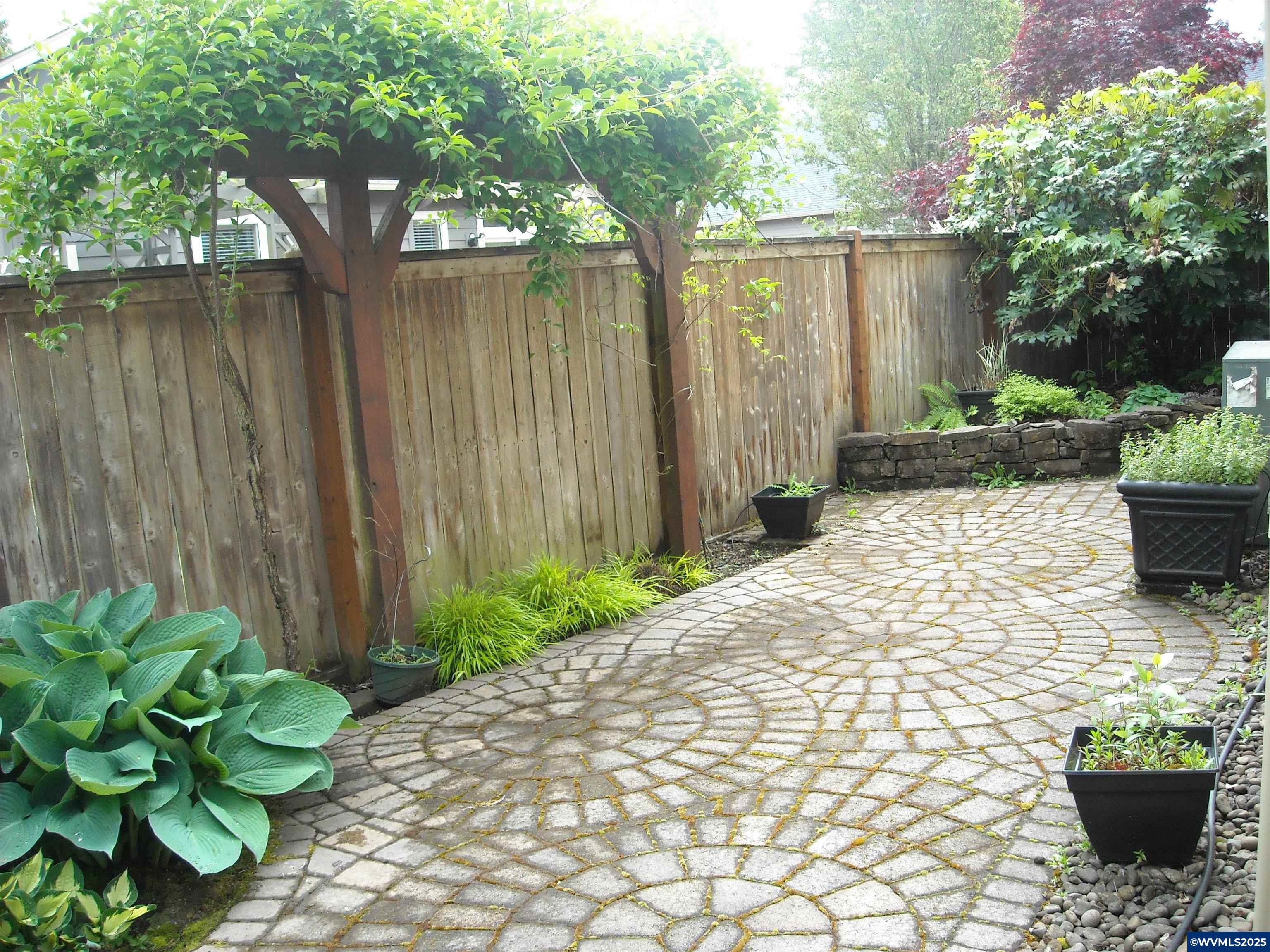 840 North Pointe Drive Northwest Albany, OR 97321 - Photo 23 of 30