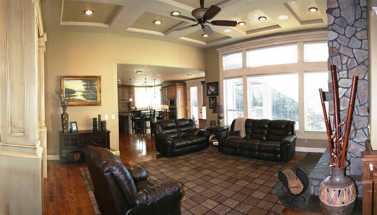 7819 South Grove Road Spokane, WA 99224 - Photo 3 of 20