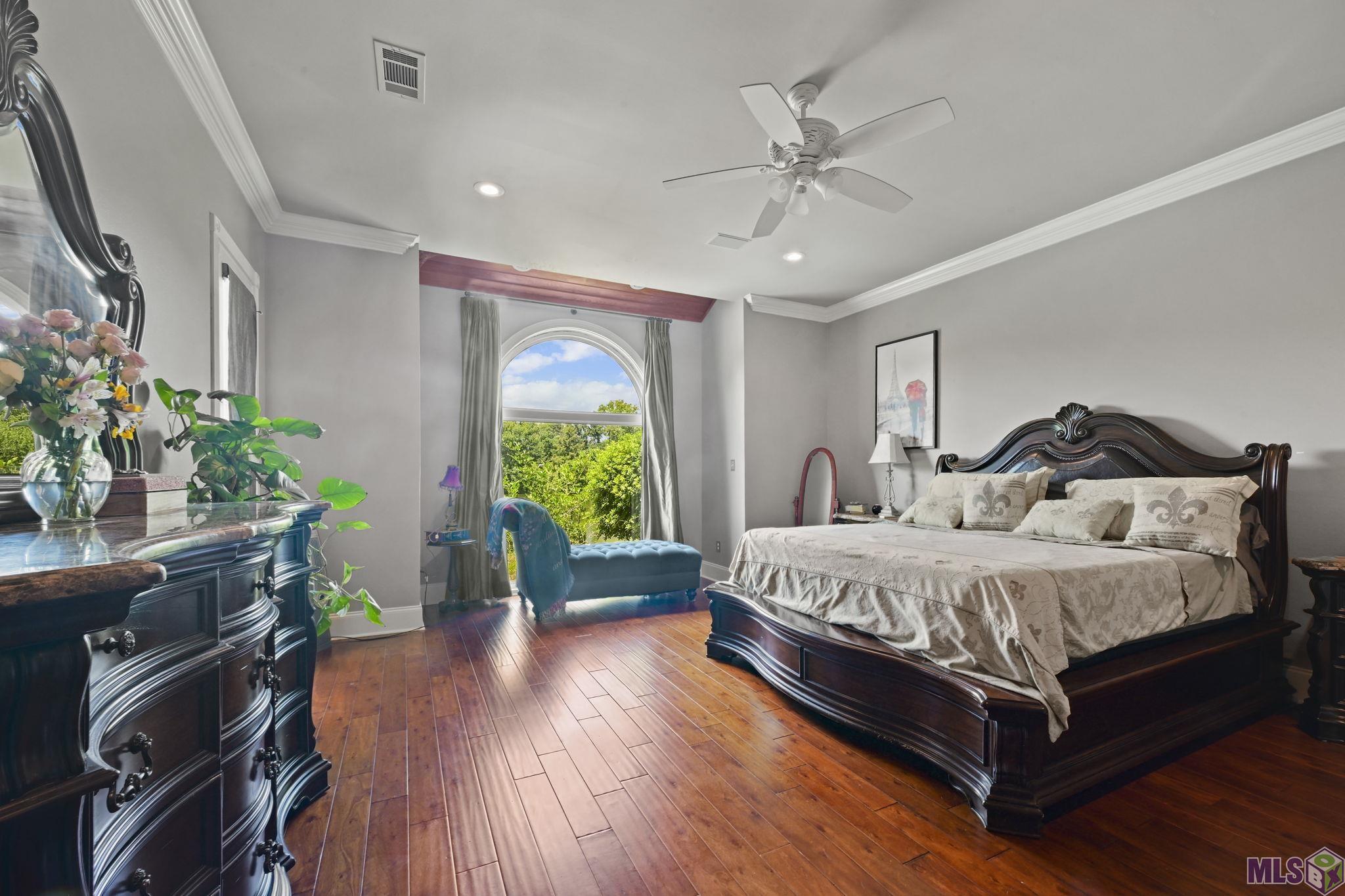 16924 Sunset Point Court Baton Rouge, LA 70816 - Photo 12 of 37