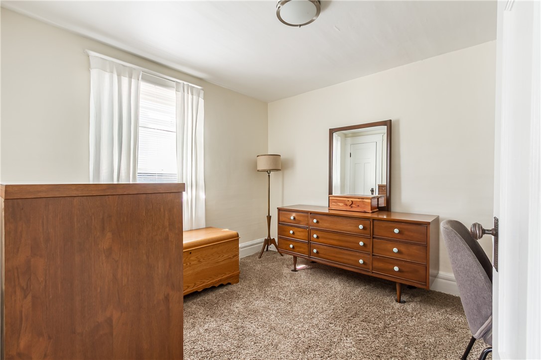 175 Curlew Street Rochester, NY 14613 - Photo 22 of 35 BEDROOM 2