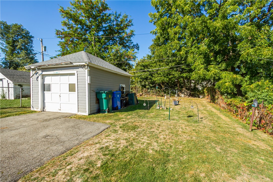 175 Curlew Street Rochester, NY 14613 - Photo 34 of 35