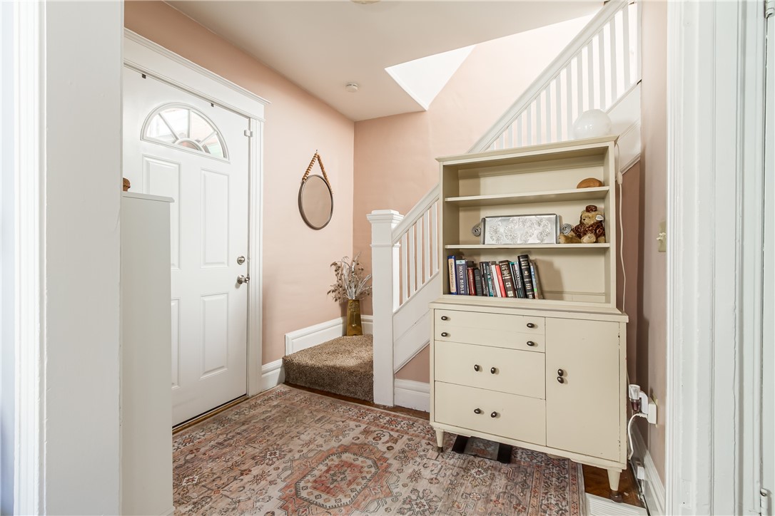 175 Curlew Street Rochester, NY 14613 - Photo 5 of 35 LIGHT AND BRIGHT FOYER