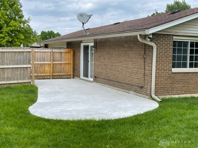 300 Village Square Road Centerville, OH 45458 - Photo 24 of 26 Side Patio