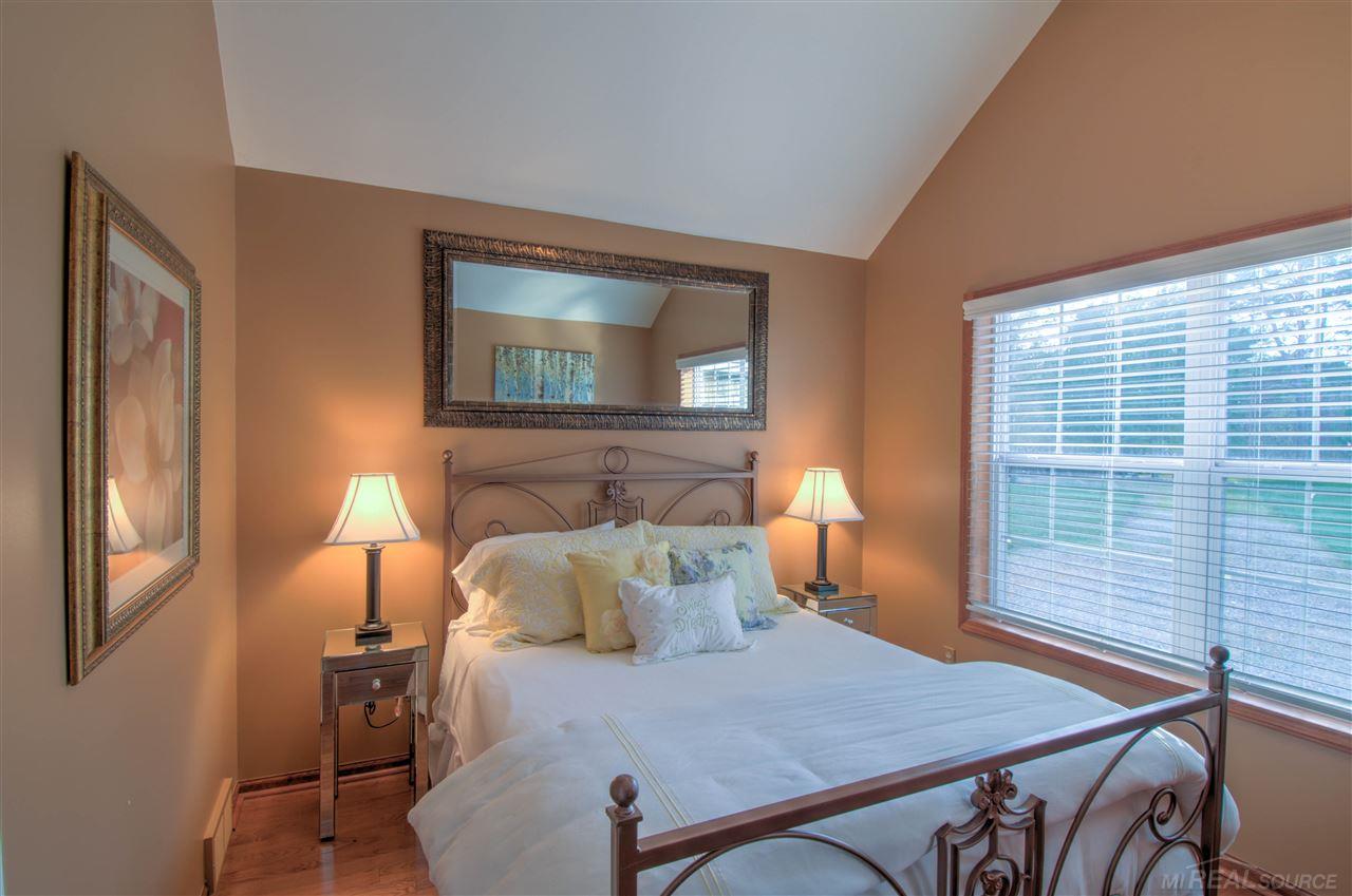 First floor bedroom 10x11
