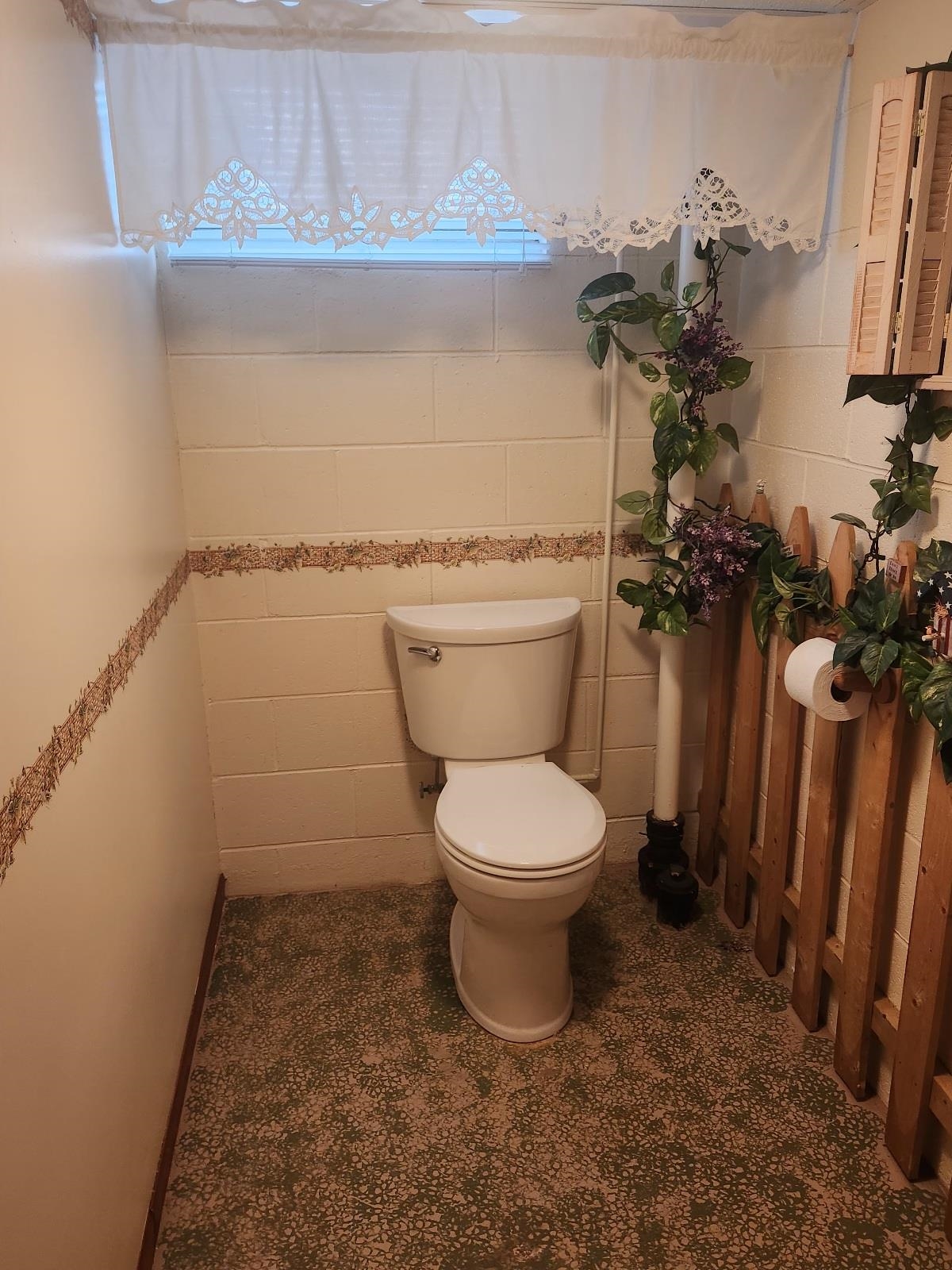 1008 South Hampton Street Bay City, MI 48708 - Photo 9 of 13 Gallery Image 9