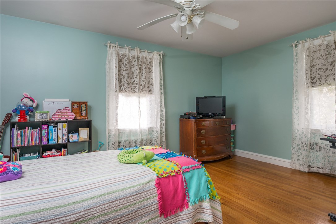 22 Roland Street Cumberland, RI 02864 - Photo 12 of 17 Gallery Image 12