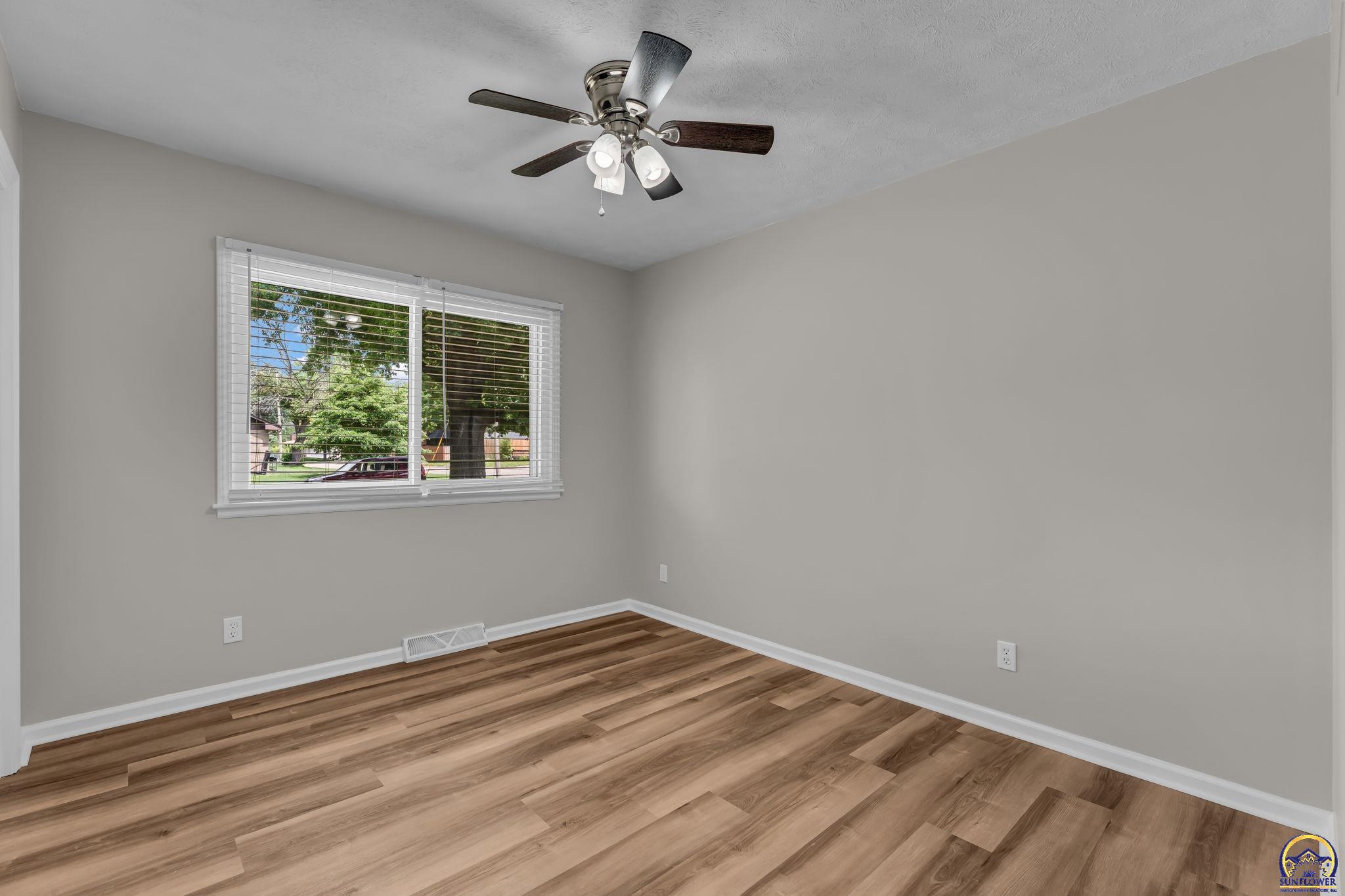 1837 Southwest Cheyenne Road Topeka, KS 66604 - Photo 49 of 49