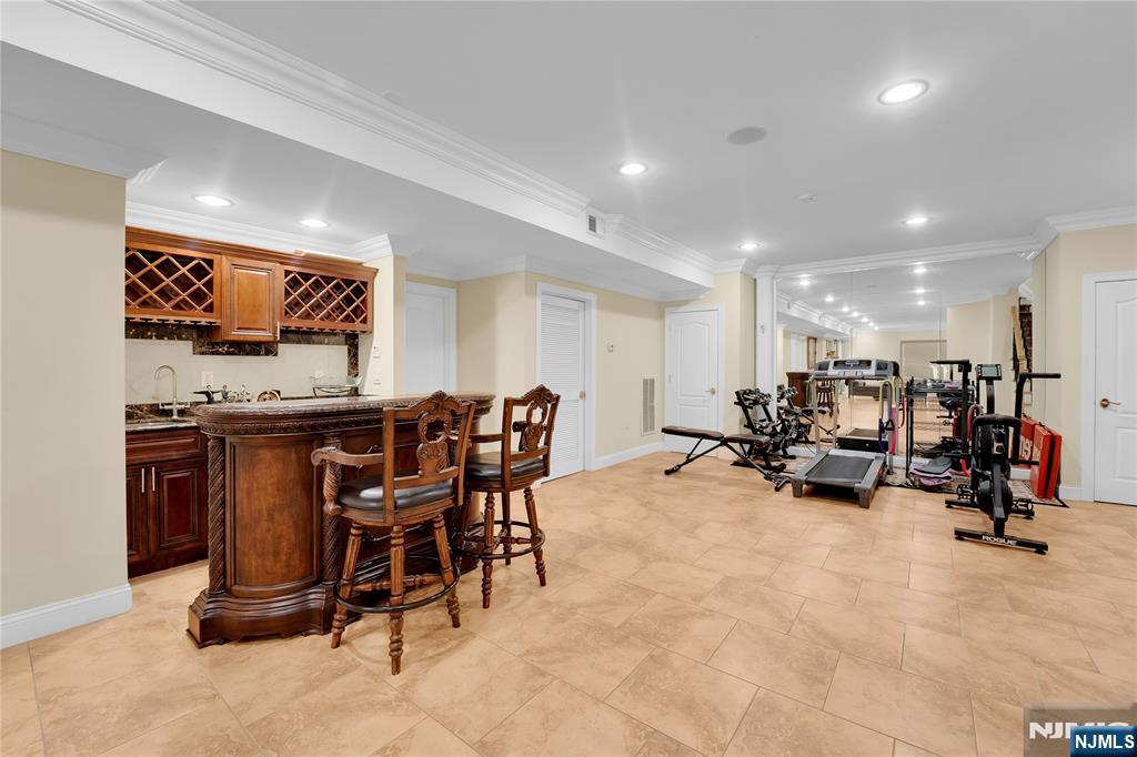 2 Euclid Road Fort Lee, NJ 07024 - Photo 25 of 44 Gallery Image 25