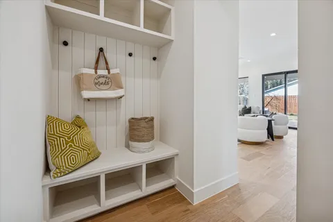 $1,484,000 | 107 East 24th Street, Houston, TX 77008