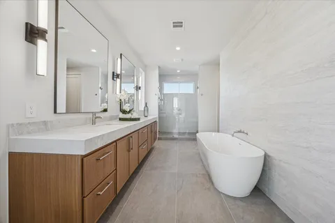 $1,484,000 | 107 East 24th Street, Houston, TX 77008