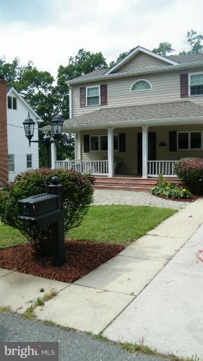 308 Chestnut Road Linthicum Heights, MD 21090 - Photo 3 of 30 Exterior (Front)