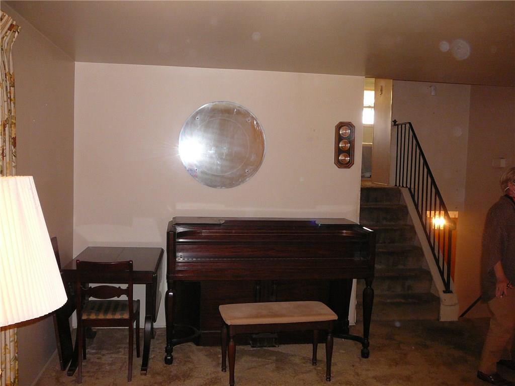 119 Fenway Road Pittsburgh, PA 15209 - Photo 13 of 19 Gallery Image 13