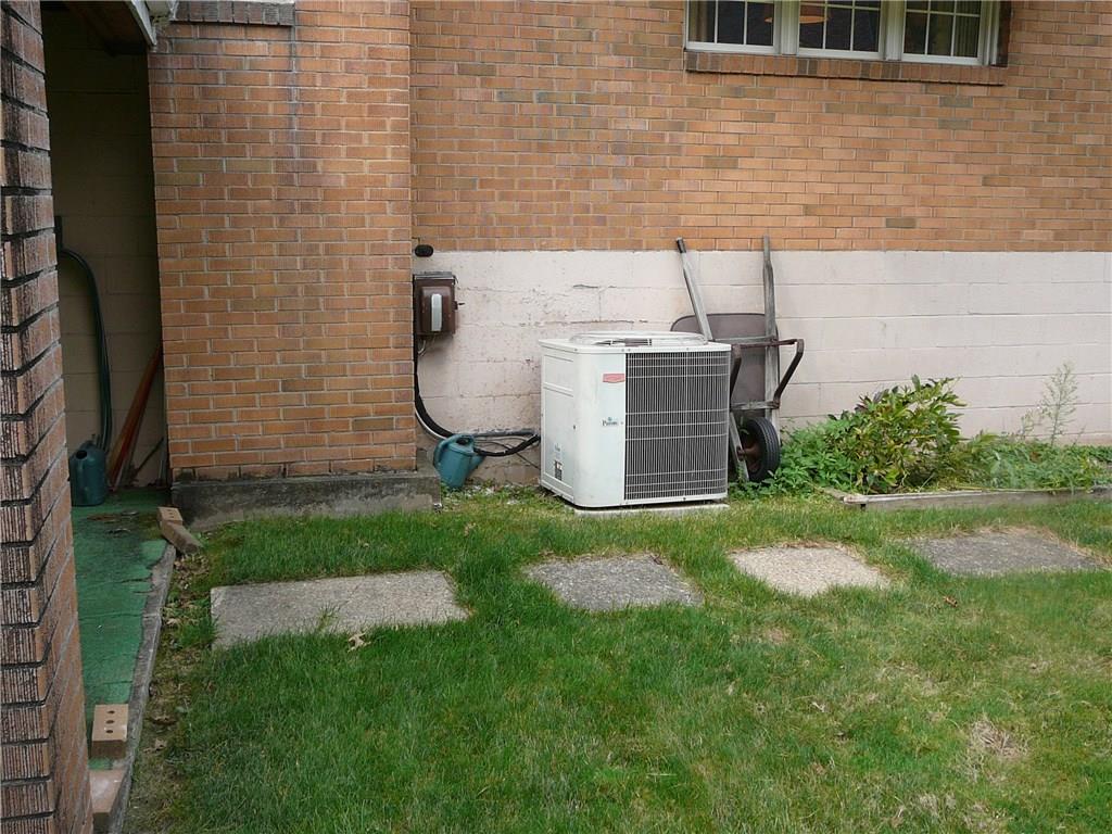 119 Fenway Road Pittsburgh, PA 15209 - Photo 6 of 19 Gallery Image 6