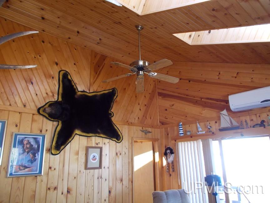 2218 Co Road Gulliver, MI 49840 - Photo 14 of 20