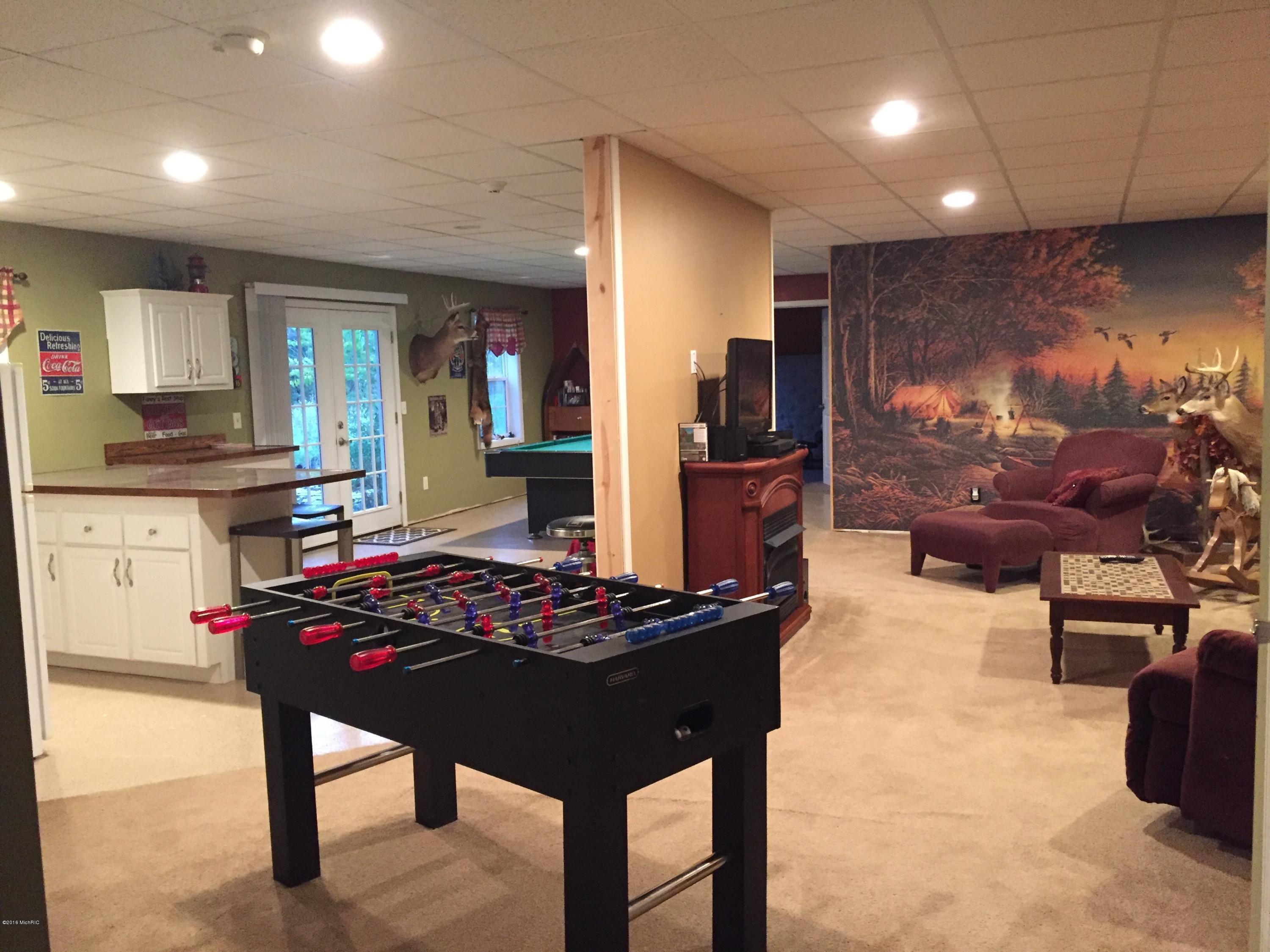 51594 Burlington Road Marcellus, MI 49067 - Photo 36 of 38 FullSizeRender-16