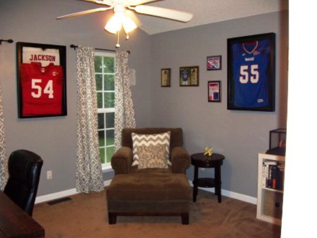 103 Craig Road Forsyth, GA 31029 - Photo 10 of 13 a living room with furniture and a window