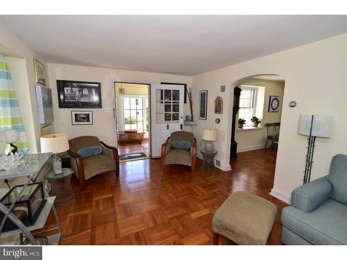 516 Berkley Road Narberth, PA 19072 - Photo 4 of 25