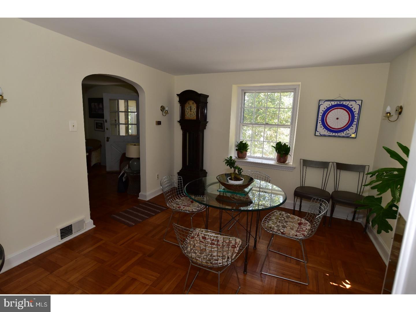 516 Berkley Road Narberth, PA 19072 - Photo 6 of 25