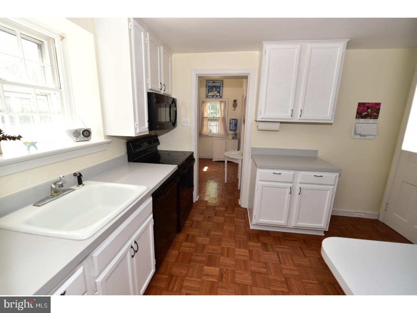 516 Berkley Road Narberth, PA 19072 - Photo 8 of 25