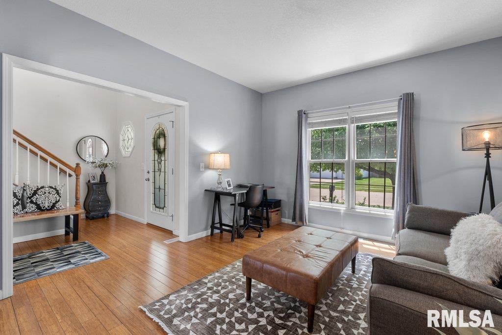 2086 Ashford Road Bettendorf, IA 52722 - Photo 16 of 55 Gallery Image 16