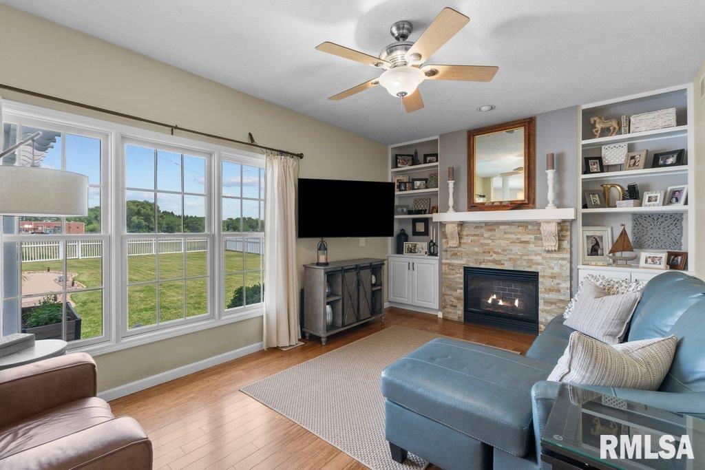 2086 Ashford Road Bettendorf, IA 52722 - Photo 28 of 55 Gallery Image 28