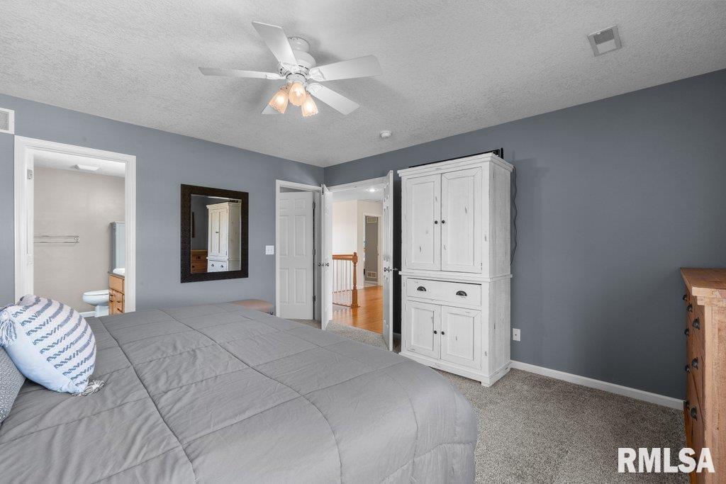2086 Ashford Road Bettendorf, IA 52722 - Photo 35 of 55 Gallery Image 35