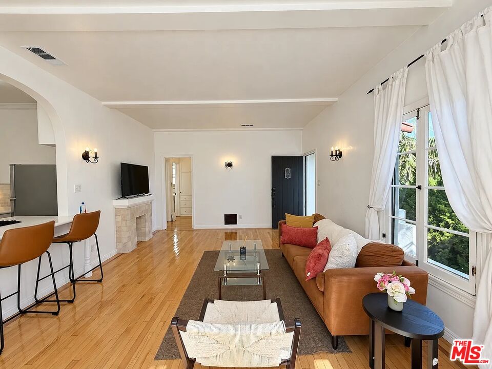 854 4th Street, Unit C Santa Monica, CA 90403 - Photo 21 of 22 Gallery Image 21