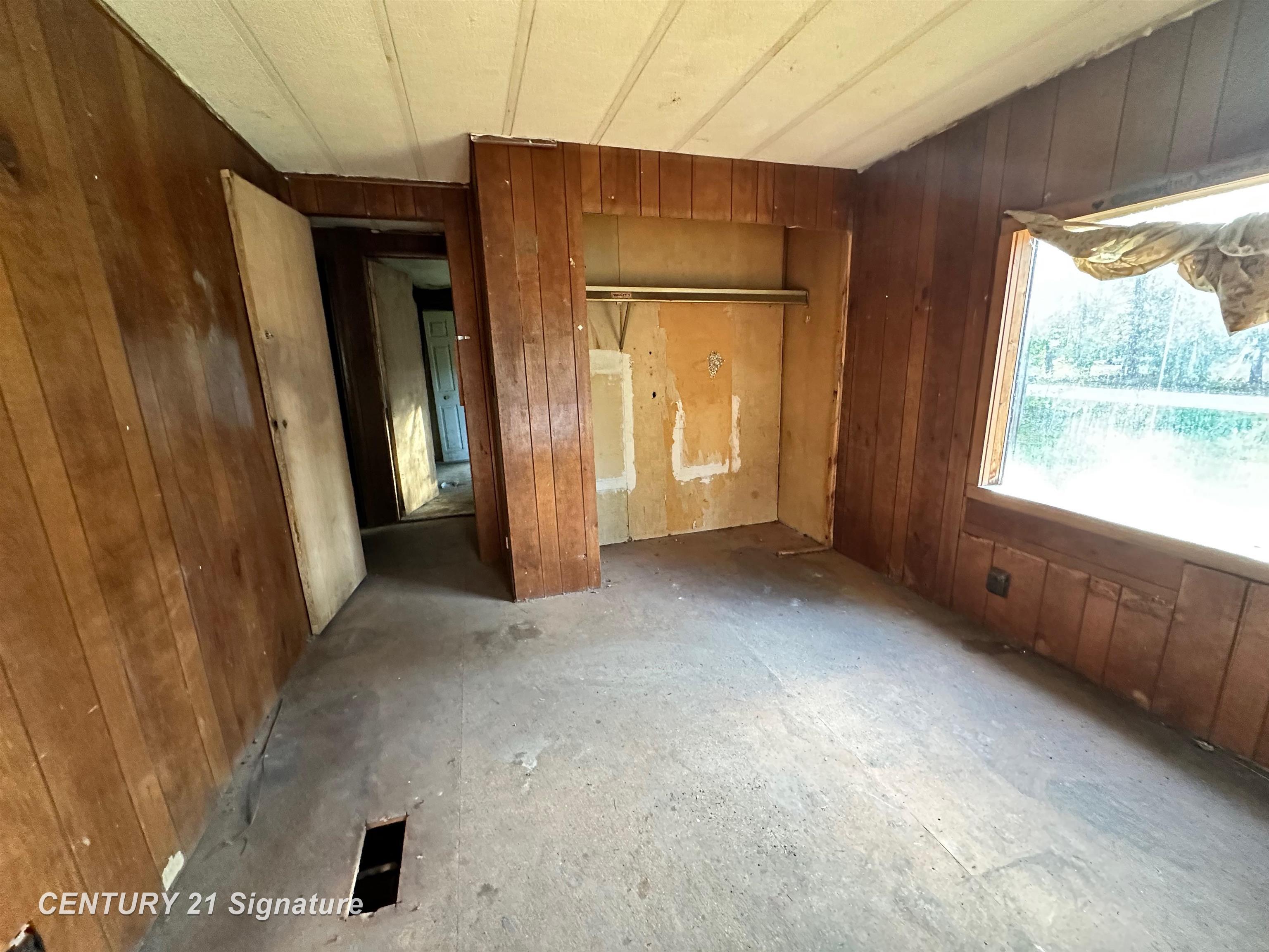 1665 Hay Road Beaverton, MI 48612 - Photo 11 of 18