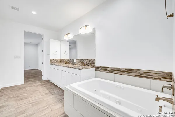 $5,200 | 1303 Summerfield, San Antonio, TX 78258