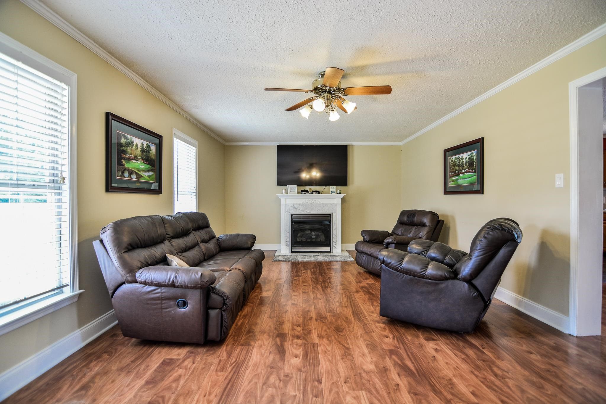 301 Old Cornwallis Road Princeton, NC 27569 - Photo 7 of 51 Living Room