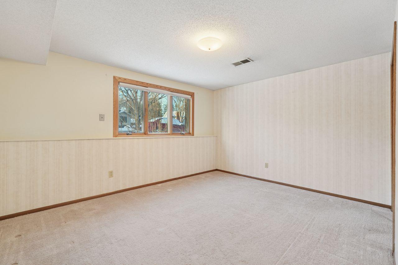 440 River Hills Road River Falls, WI 54022 - Photo 21 of 29