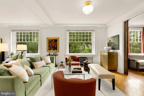 $725,000 | 2039 New Hampshire Avenue Northwest, Unit 301, Washington, DC 20009