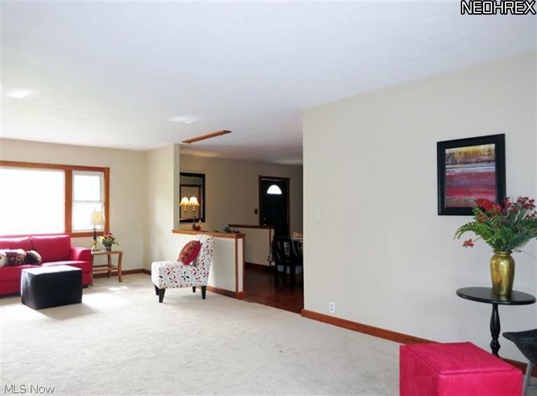 7296 Hillendale Road Chesterland, OH 44026 - Photo 4 of 22 Gallery Image 4