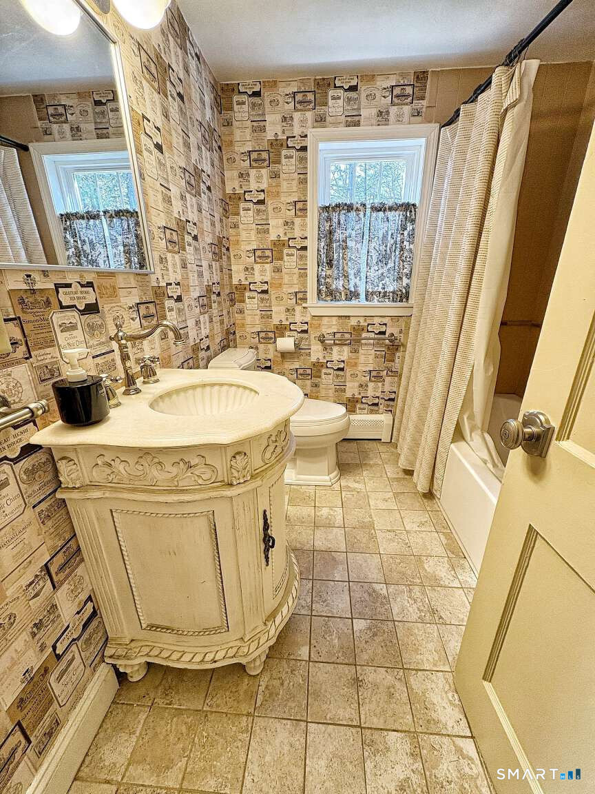 44 Climax Road Simsbury, CT 06070 - Photo 16 of 17