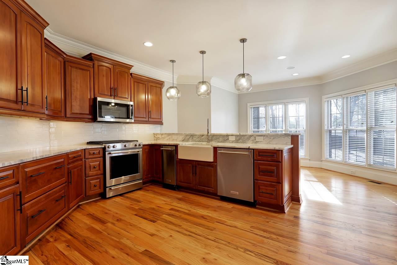 211 Doonbeg Court Simpsonville, SC 29681 - Photo 12 of 25 Gallery Image 12