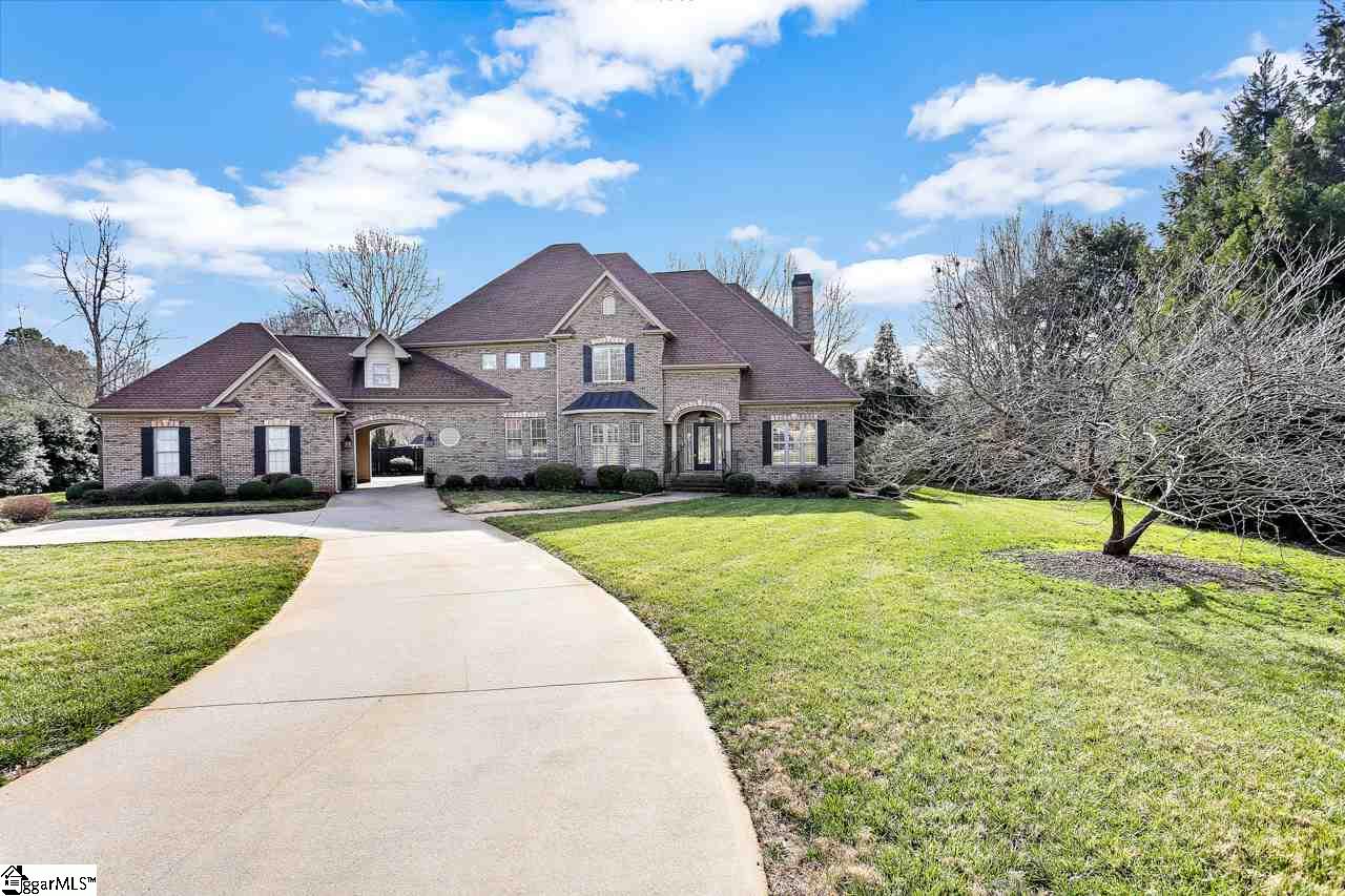 211 Doonbeg Court Simpsonville, SC 29681 - Photo 3 of 25 Gallery Image 3