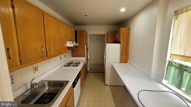 $1,250 | 1517 Hill Road, Unit 5G, Reading, PA 19602