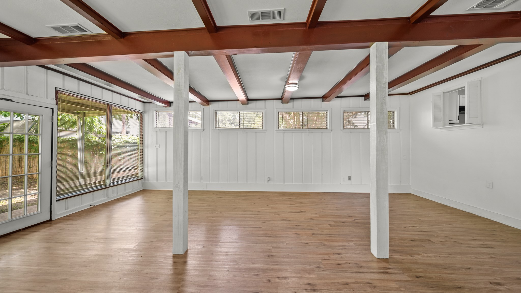 8327 Bonner Drive Houston, TX 77017 - Photo 17 of 37 a view of an entryway