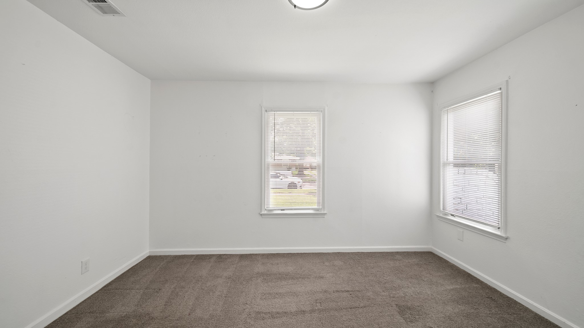 8327 Bonner Drive Houston, TX 77017 - Photo 25 of 37 an empty room with windows