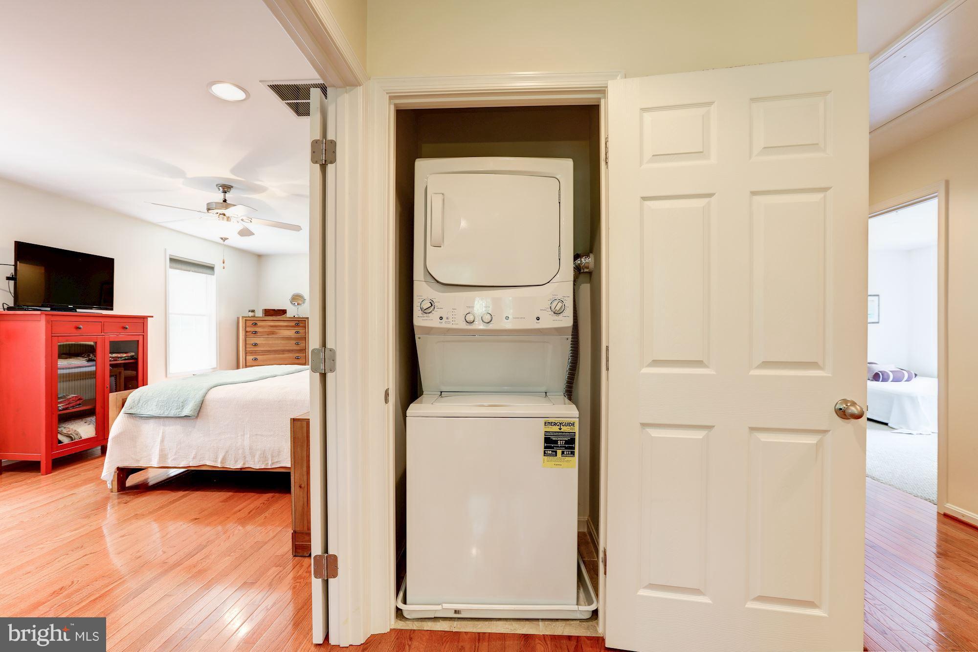 411 Heitzman Road Davidsonville, MD 21035 - Photo 15 of 29 Laundry on bedroom level