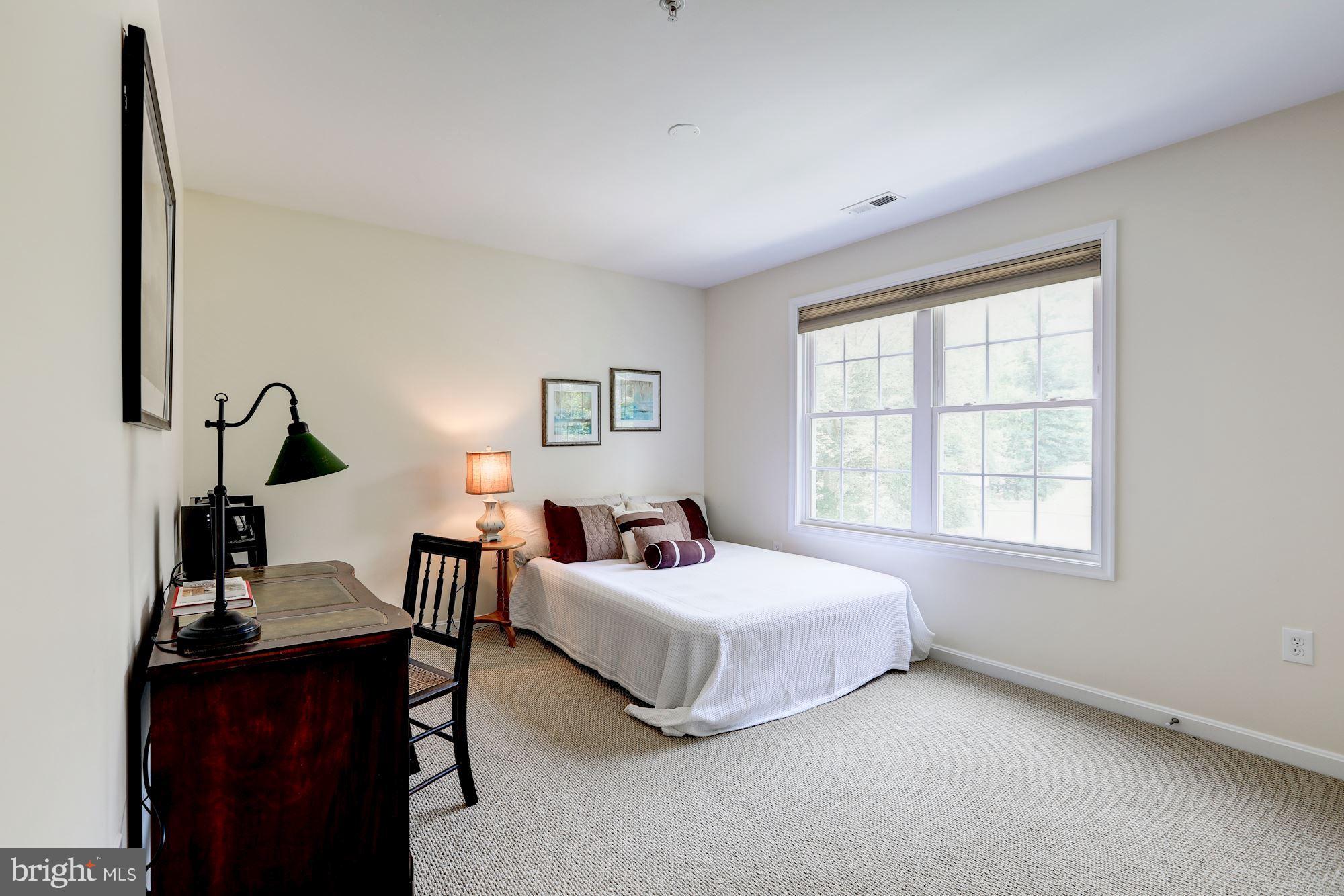 411 Heitzman Road Davidsonville, MD 21035 - Photo 21 of 29 Third bedroom