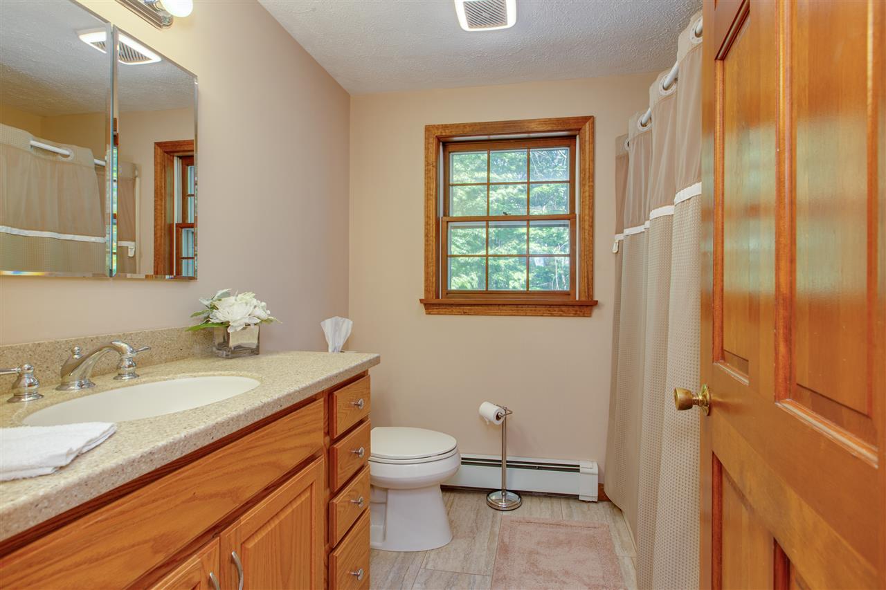 151 Coleman Road Auburn, NH 03032 - Photo 27 of 40